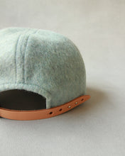 画像をギャラリービューアに読み込む, N-1534 / Shaggy Cap