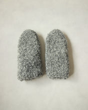 Load image into Gallery viewer, N-1538 / Amaryllis Mitten