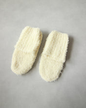 Load image into Gallery viewer, N-1538 / Amaryllis Mitten