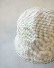 画像をギャラリービューアに読み込む, N-1606 / Horsetail Hat 