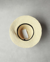 Load image into Gallery viewer, NW 10-23 / Dutchiris Hat