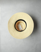 Load image into Gallery viewer, NW 10-25 / Laurel Hat