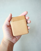 画像をギャラリービューアに読み込む, 【Cecchi de Rossi】ARMOR COLLAR CARD