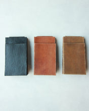 画像をギャラリービューアに読み込む, 【StitchandSew】Lizard Smartphone Bag