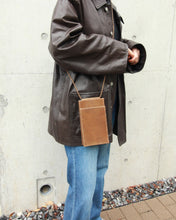 画像をギャラリービューアに読み込む, 【StitchandSew】Lizard Smartphone Bag