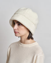 Load image into Gallery viewer, N-1339 / Drooping Dome Cap