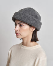 Load image into Gallery viewer, N-1339 / Drooping Dome Cap