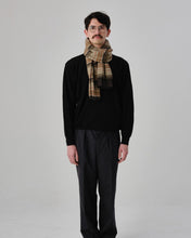 Load image into Gallery viewer, N-1520 / Mugwort Stole
