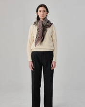 画像をギャラリービューアに読み込む, N-1508 / Euryops Stole
