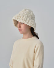 画像をギャラリービューアに読み込む, N-1550 / Cockscomb Hat
