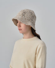 画像をギャラリービューアに読み込む, N-1526 / Cattleya Knit Hat
