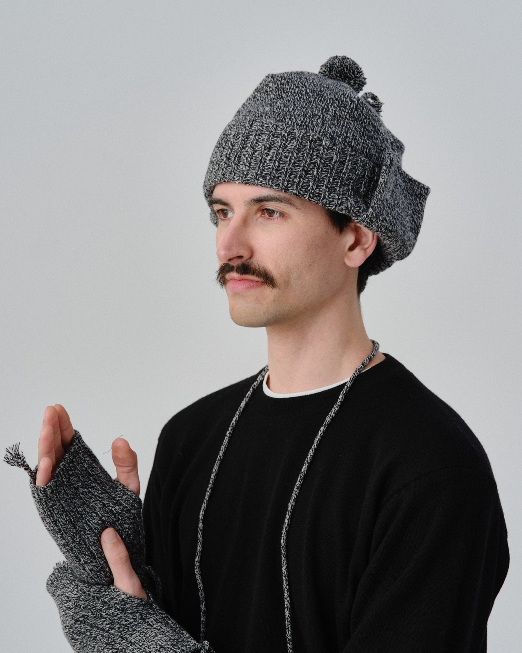 N-1318 / Stalk Flap Watch – Nine Tailor