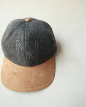 画像をギャラリービューアに読み込む, N-1500 / Borage Cap
