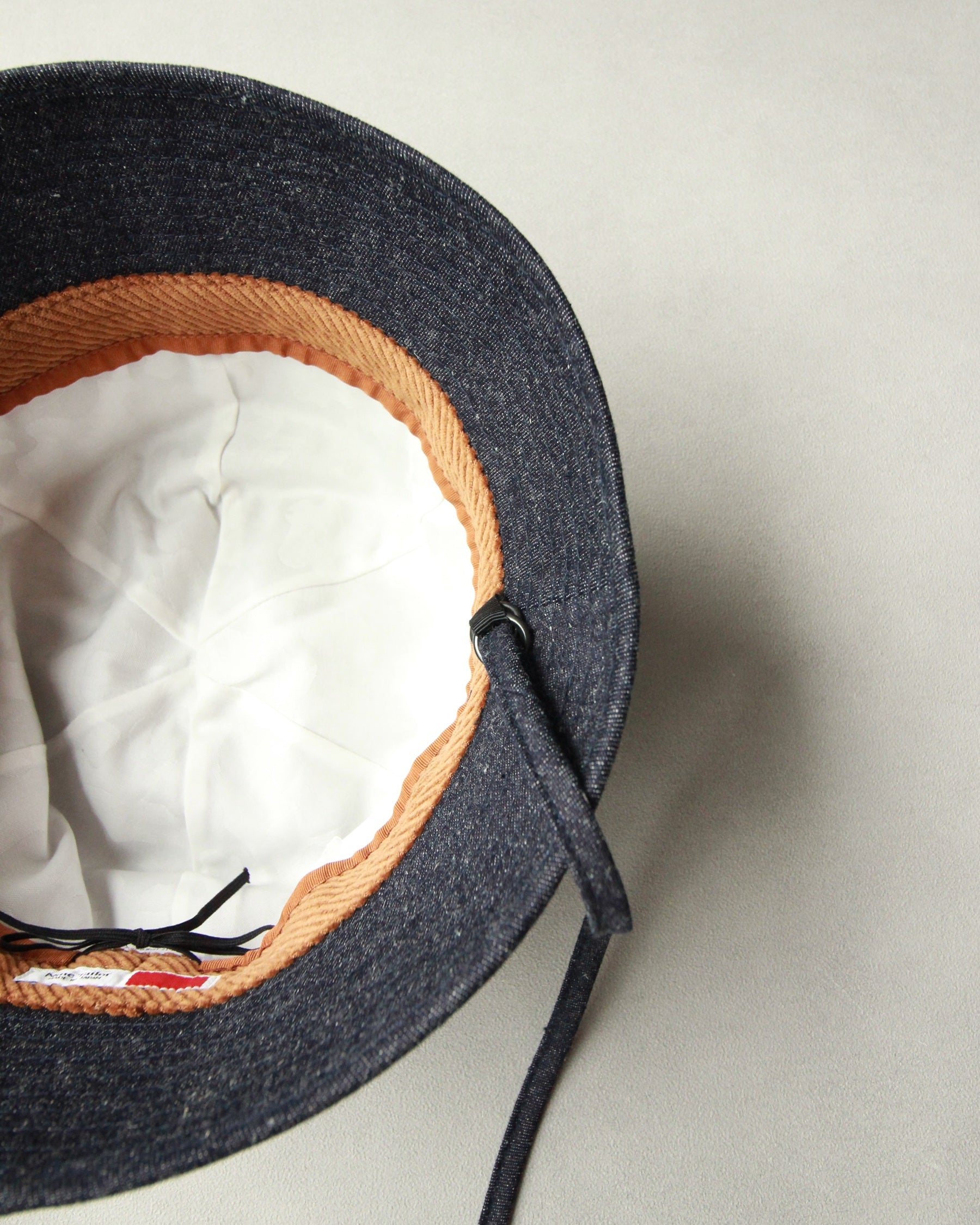 N-1533 / Tansy Hat – Nine Tailor