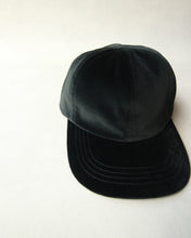 画像をギャラリービューアに読み込む, N-520 / Crepi Cap
