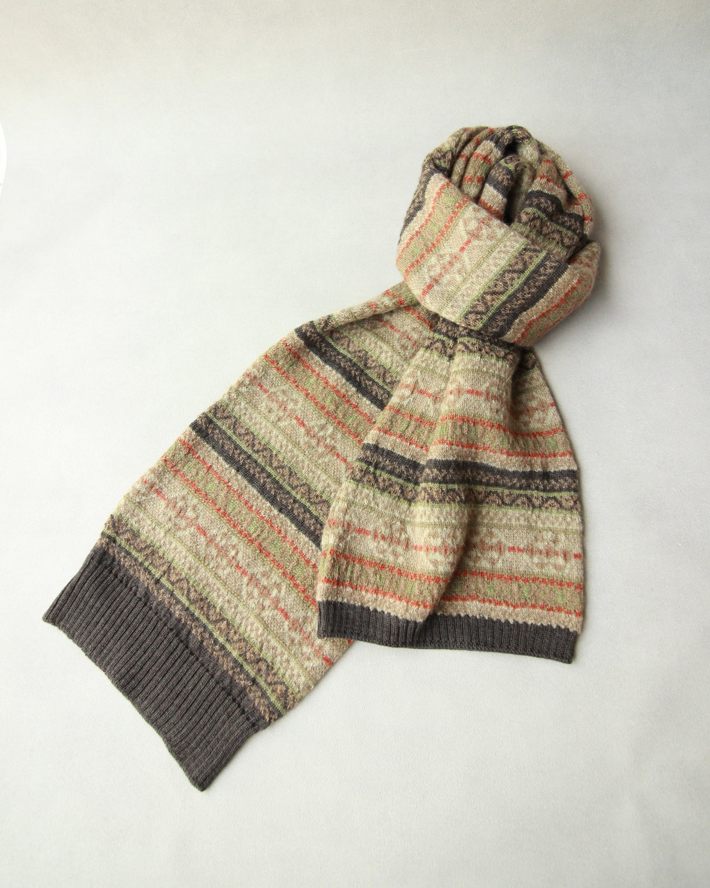 N-1520 / Mugwort Stole