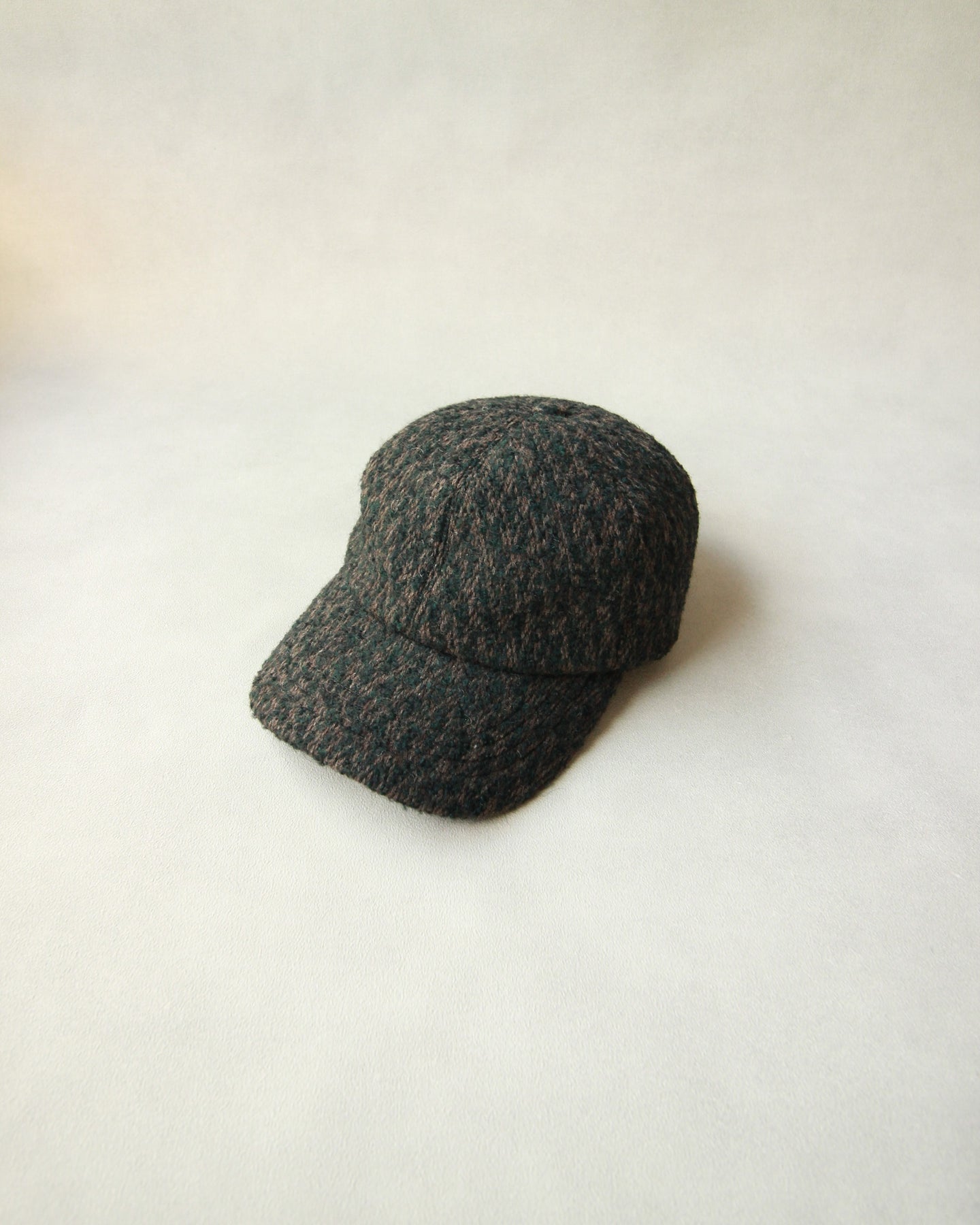 N-1506 / Euryops Cap