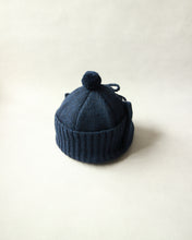 Load image into Gallery viewer, N-1318 / Stalk Flap Watch
