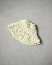 画像をギャラリービューアに読み込む, N-1550 / Cockscomb Hat
