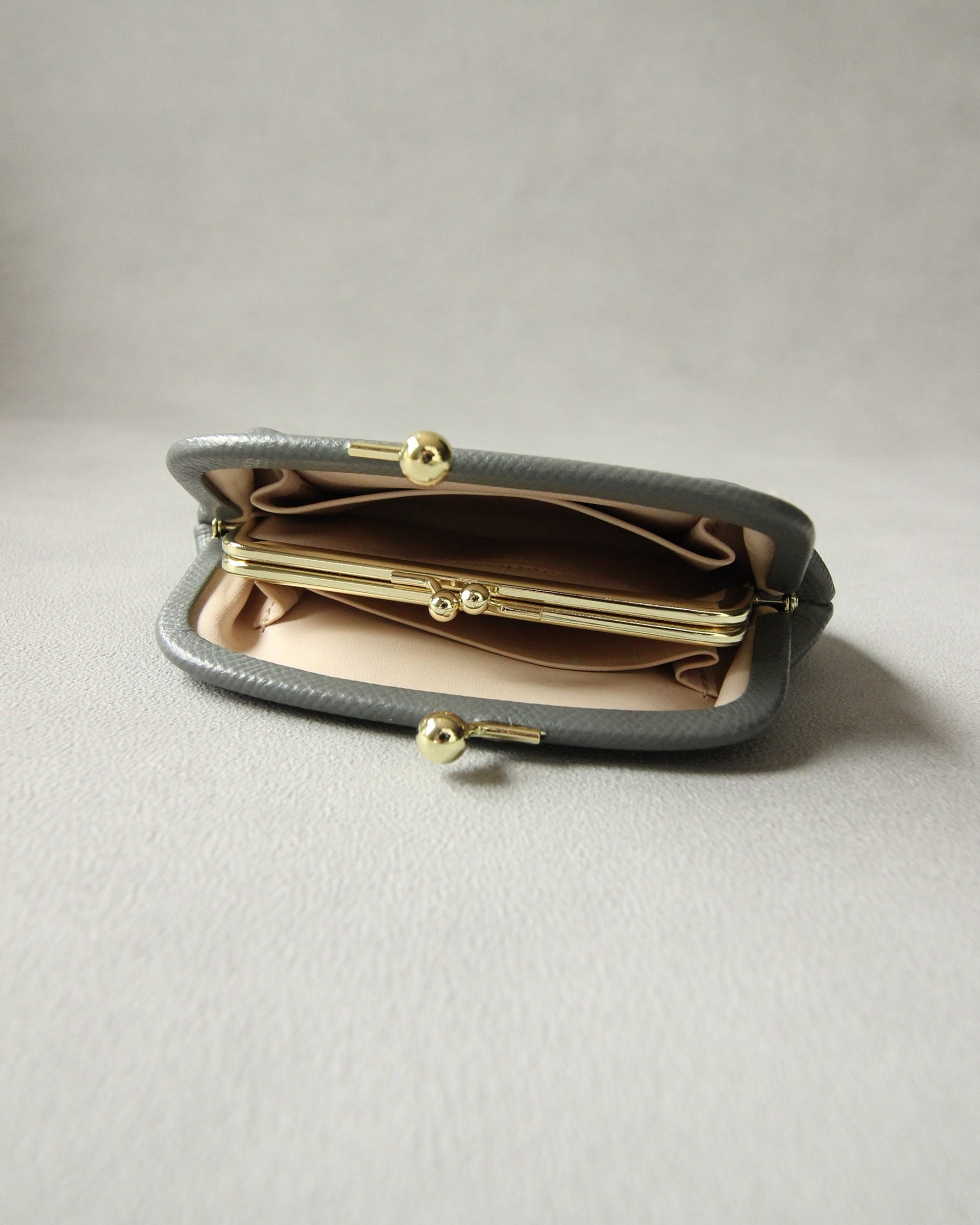 StitchandSew】がま口(小) （姫路レザー） – Nine Tailor