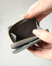 画像をギャラリービューアに読み込む, 【StitchandSew】小さなお財布（姫路レザー）　
