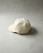 画像をギャラリービューアに読み込む, N-1632 / Lupine Cap
