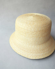 이미지를 갤러리 뷰어에 로드 , N-1445 / Guzmania Hat
