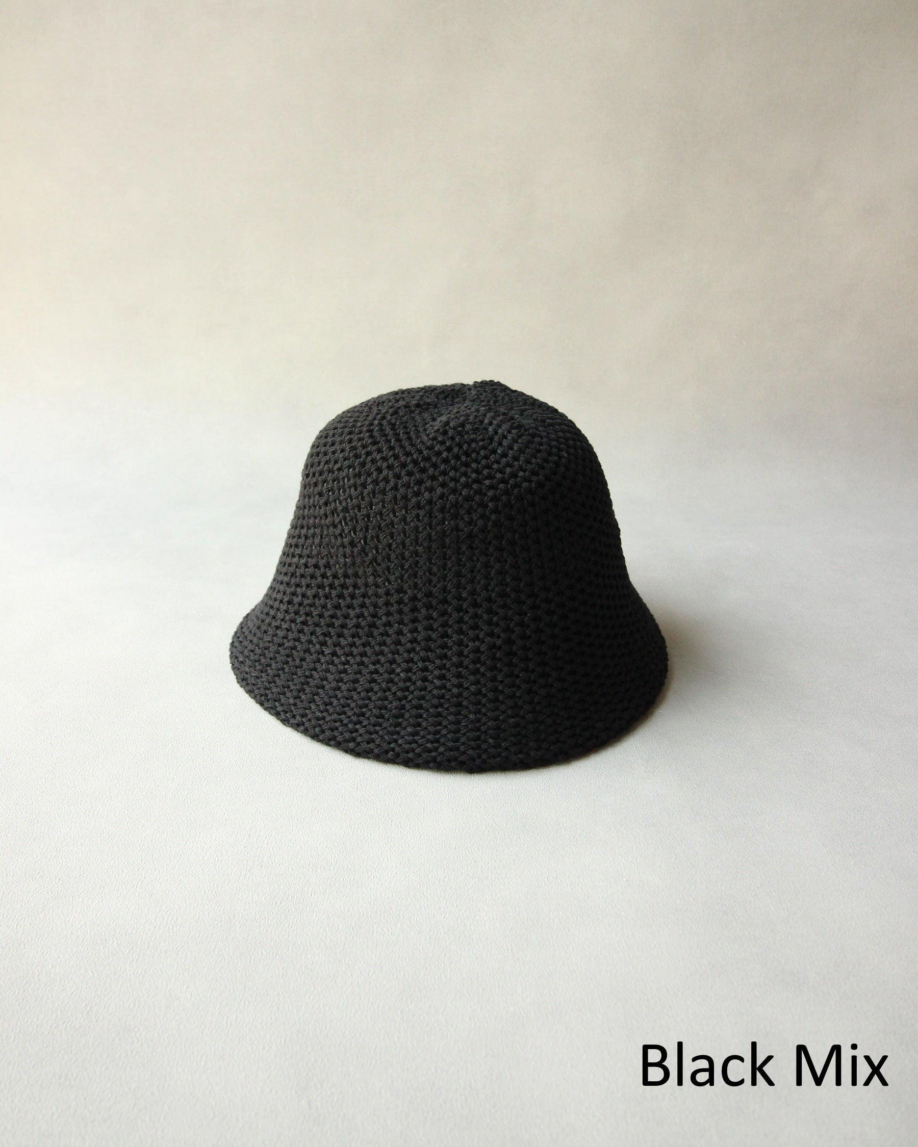 N-1616 / Fragrant Hat – Nine Tailor