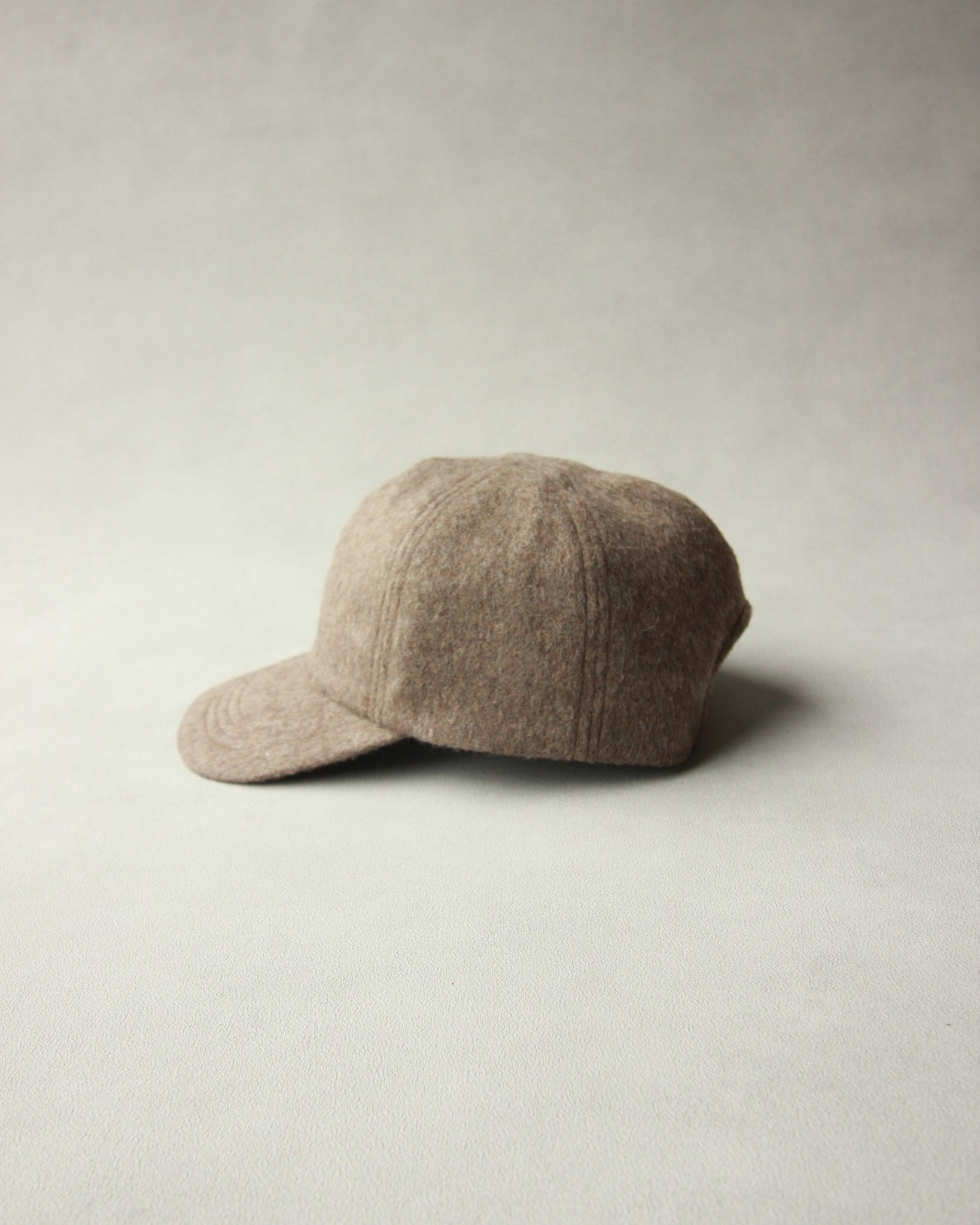 N-812 / Shaggy Solid Cap – Nine Tailor