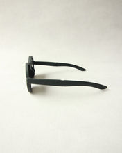 画像をギャラリービューアに読み込む, 【MEGANEROCK】KOREMO TYPE II
