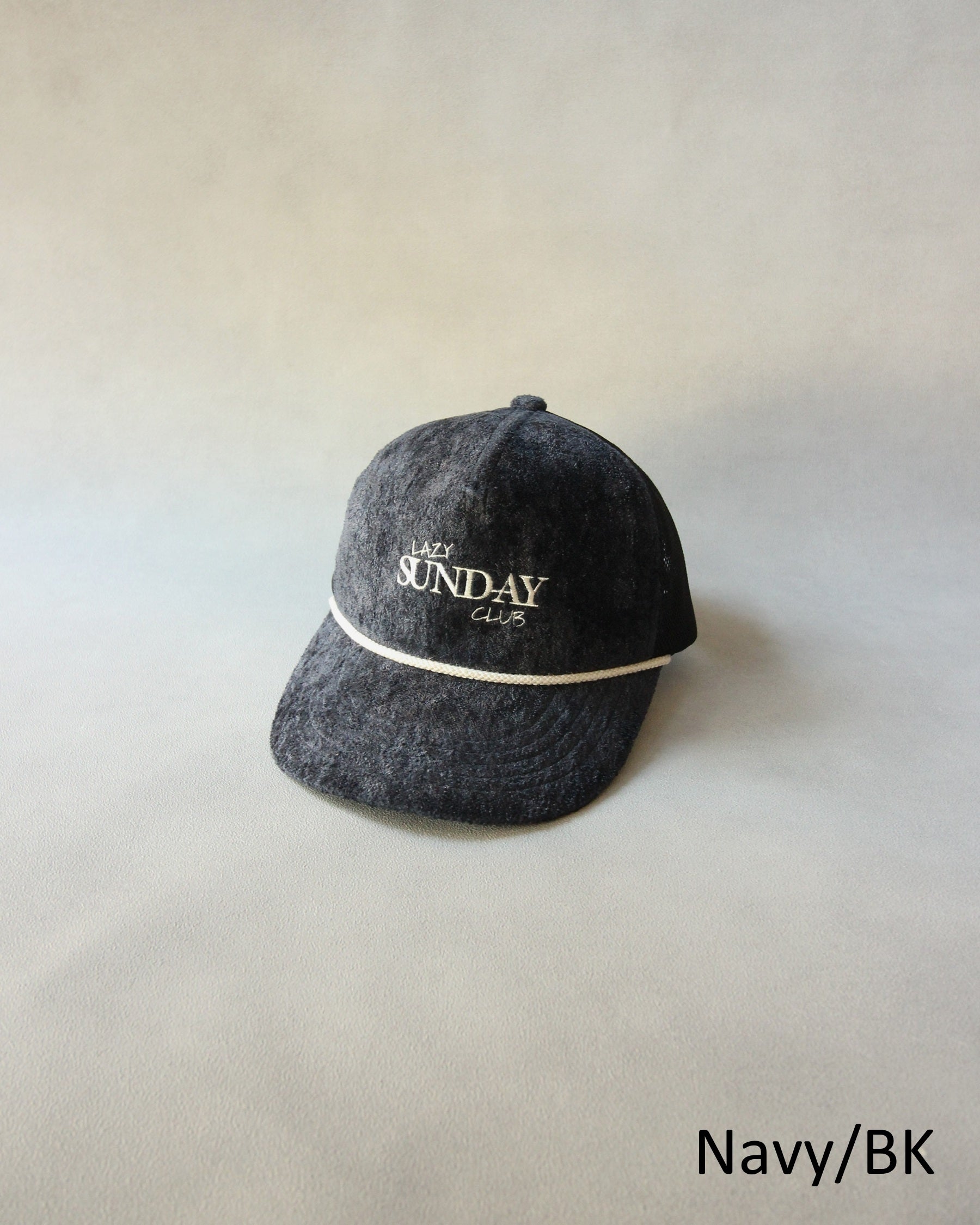 N-1618 / Lazy Cap – Nine Tailor