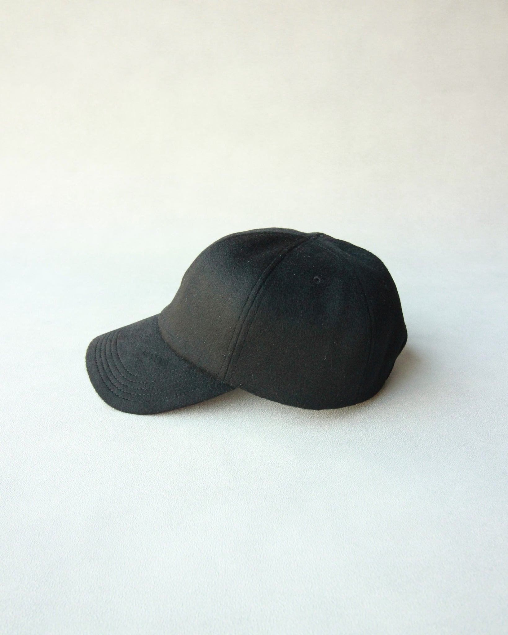 N-1143 / Cashmere Cap – Nine Tailor