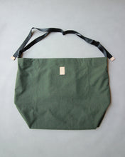 画像をギャラリービューアに読み込む, N-908 / Petal Bag
