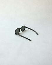 画像をギャラリービューアに読み込む, 【MEGANEROCK】KOREMO TYPE ⅲ
