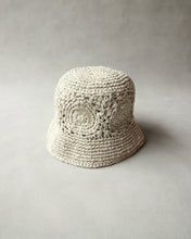 画像をギャラリービューアに読み込む, N-1526 / Cattleya Knit Hat
