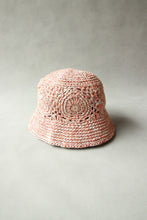 画像をギャラリービューアに読み込む, N-1526 / Cattleya Knit Hat
