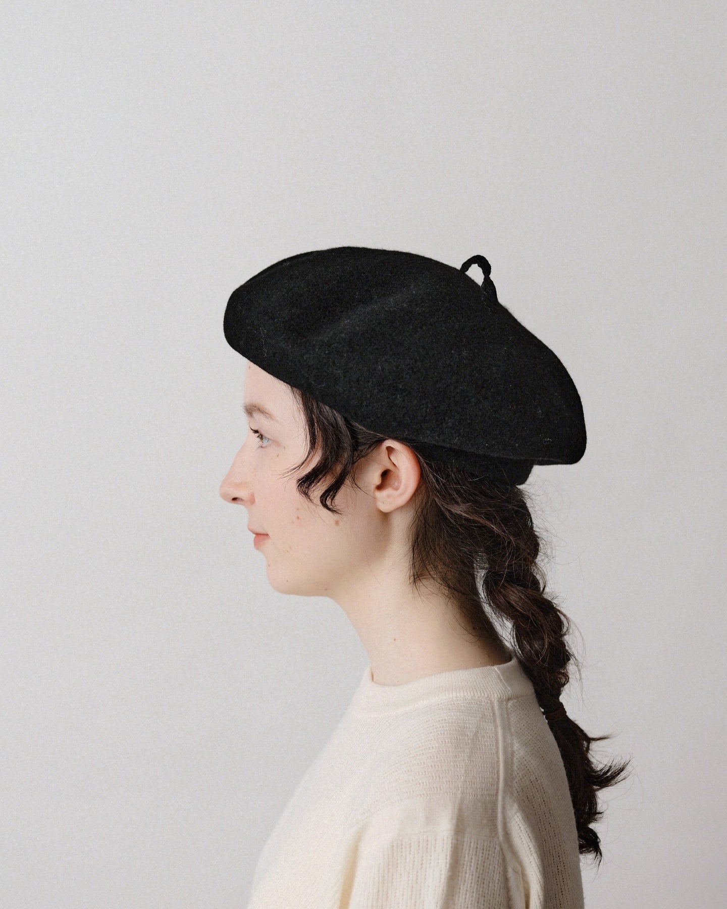 N-1030 / Cestrum Oak Beret