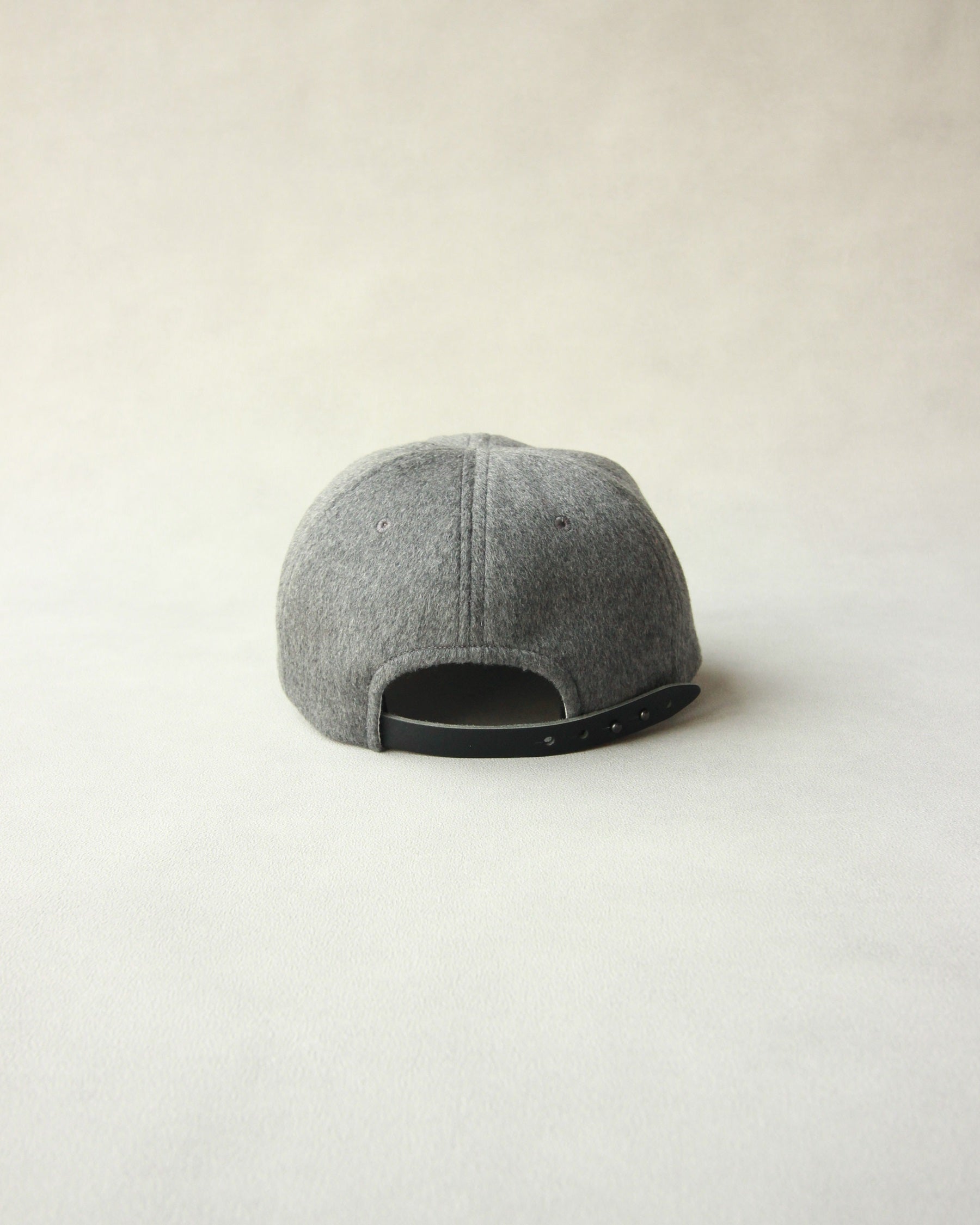 N-1143 / Cashmere Cap – Nine Tailor