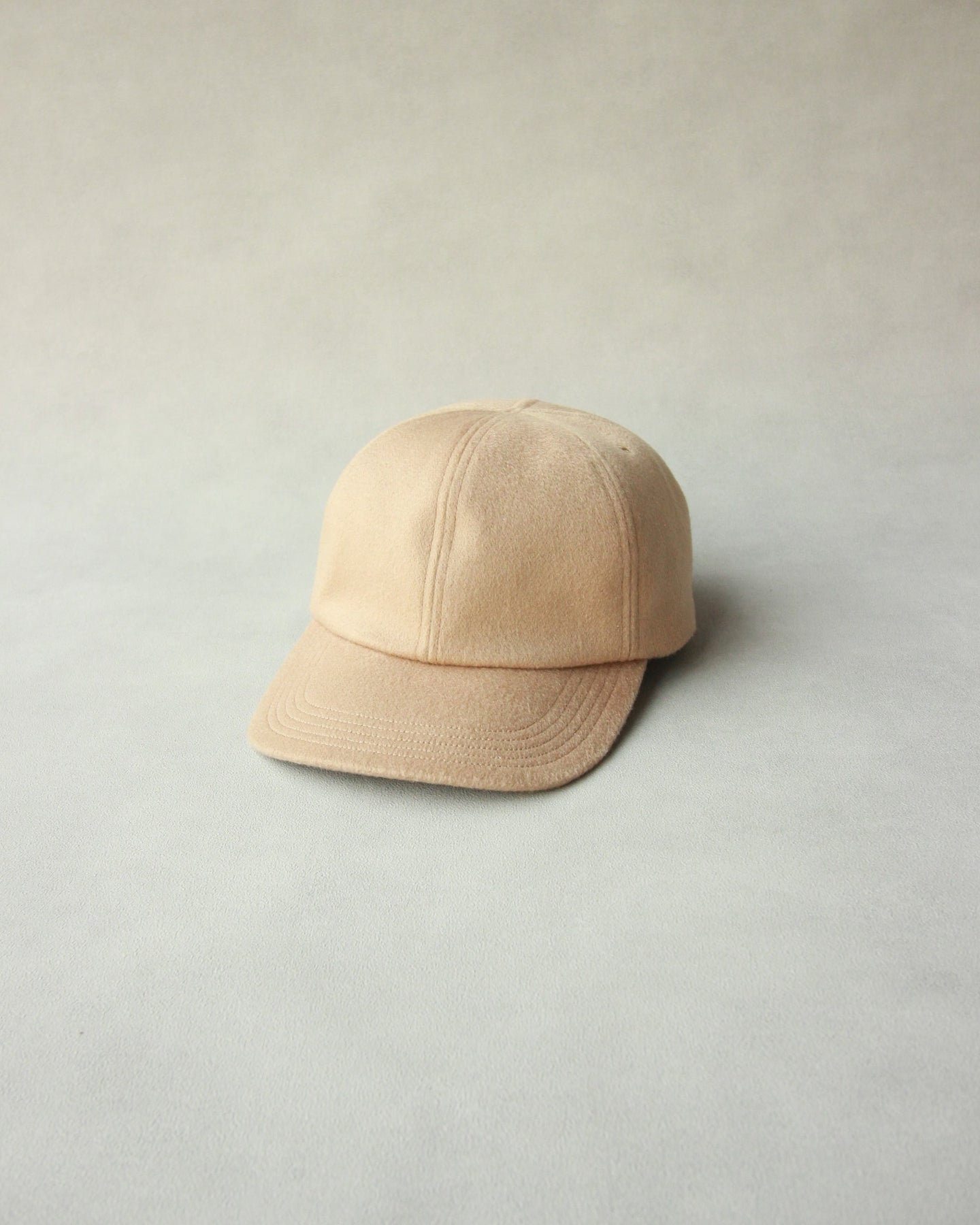 N-1143 / Cashmere Cap