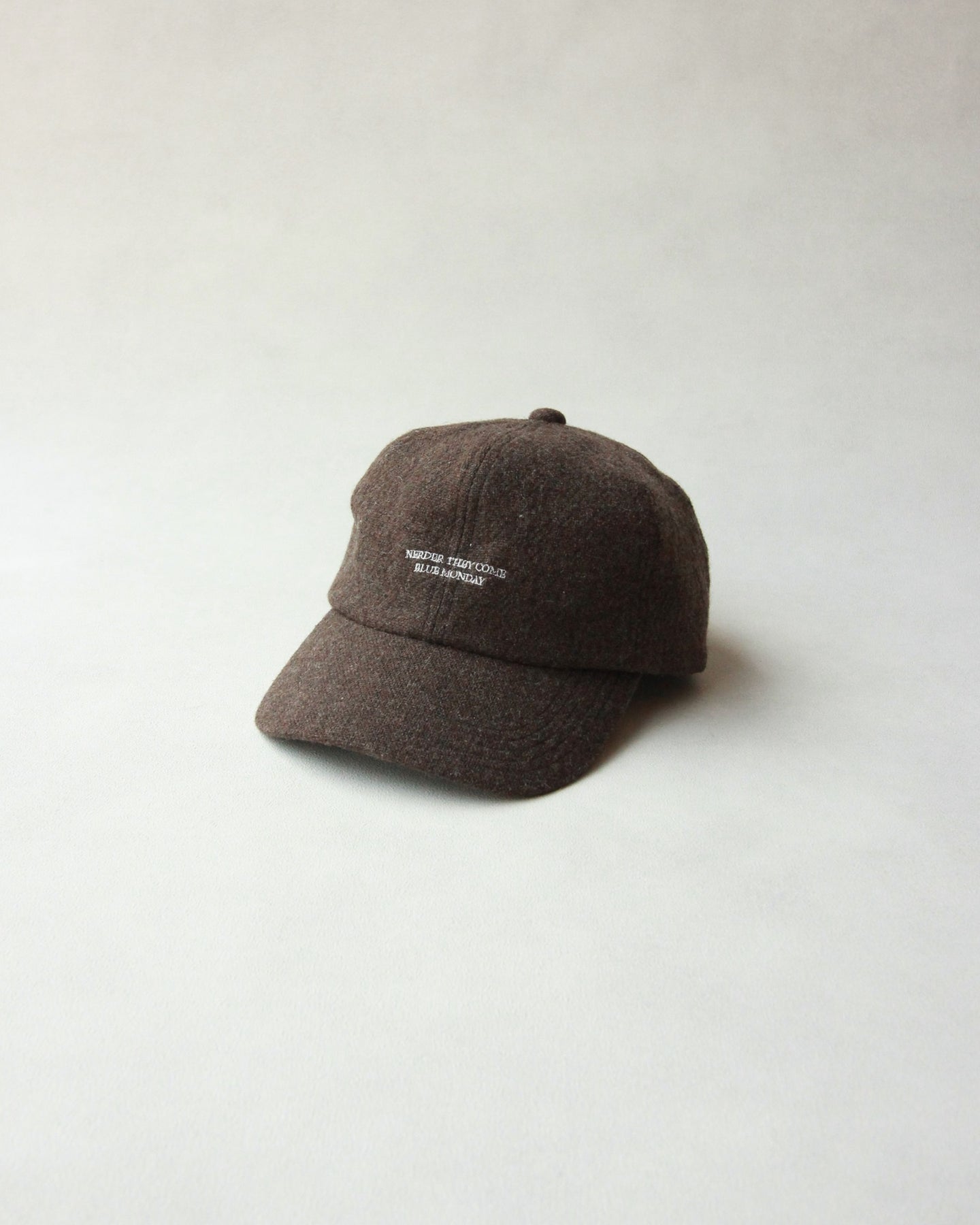 N-1305 / Fagus Cap