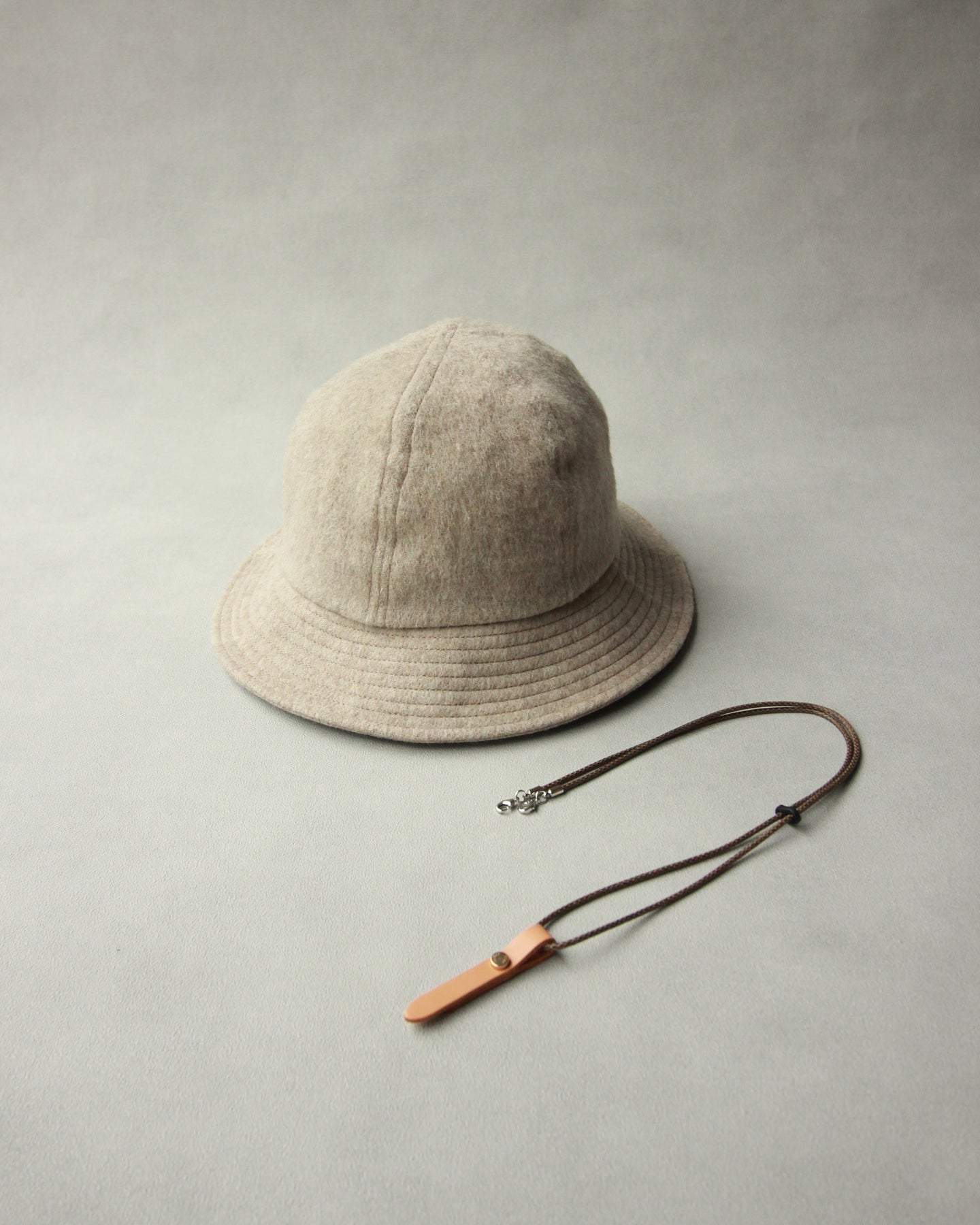 N-1338 / Shaggy Sown Hat