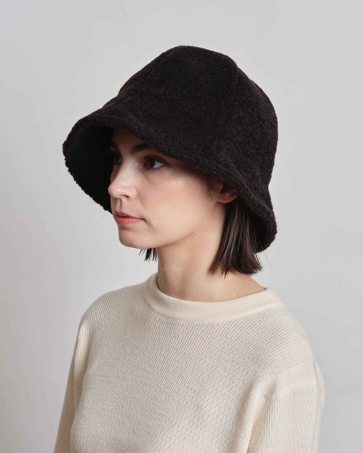 N-1340 / Drooping Hat