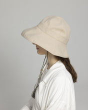 画像をギャラリービューアに読み込む, N-1633 / Lupine Hat
