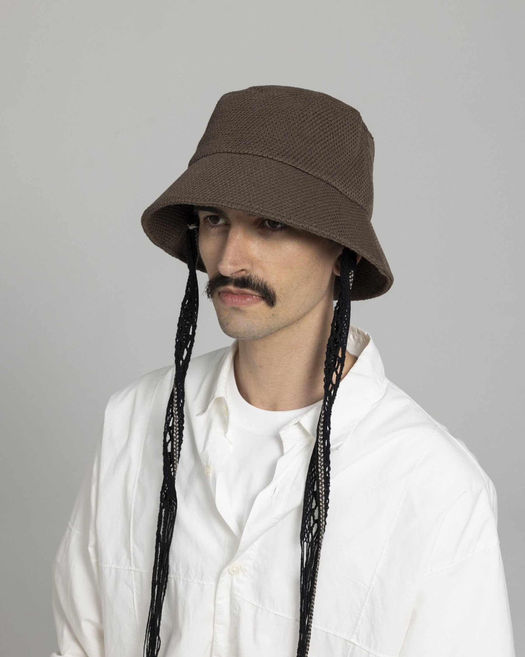 N-1639 / Gardenia Hat – Nine Tailor