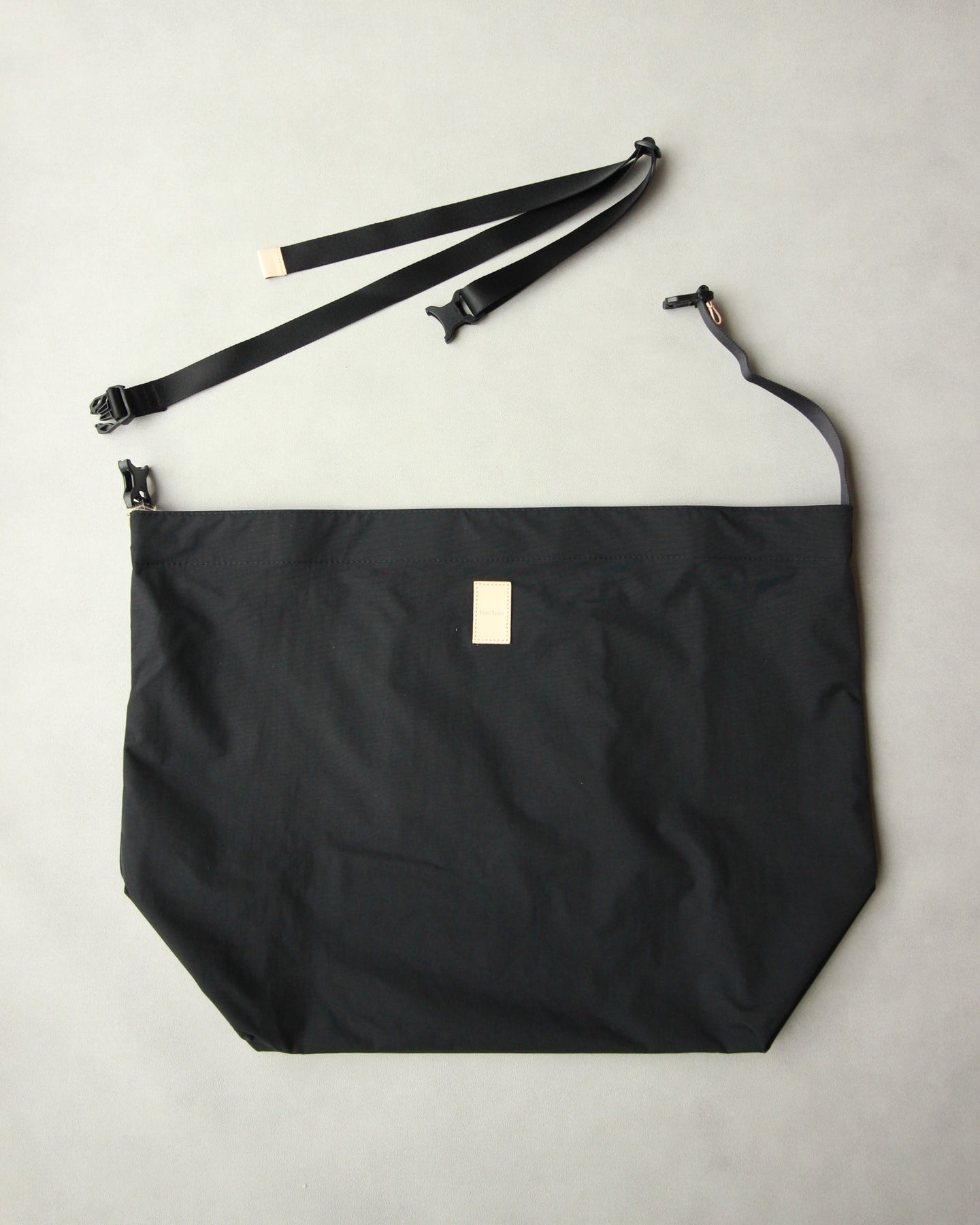 N-908 / Petal Bag